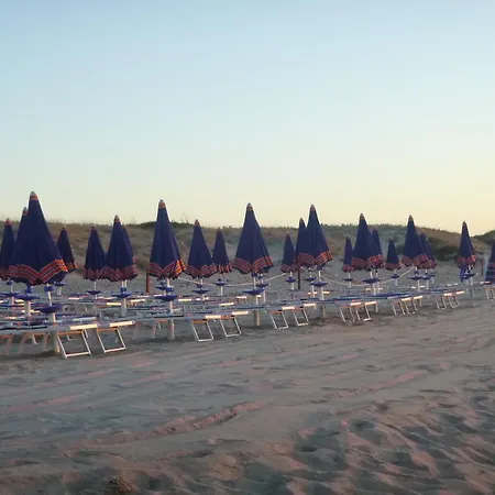 Camping Village Li Nibari