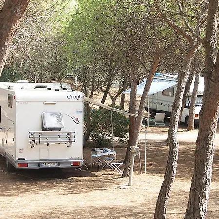 Campsite Village Li Nibari
