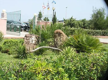 مكان تخييم Village Li Nibari 4*